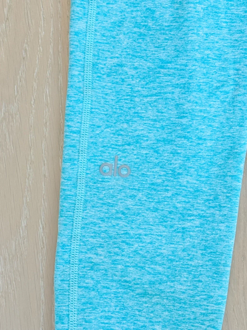 Alo Yoga Alosoft High-Waist Goddess Leggings Light Blue Size S